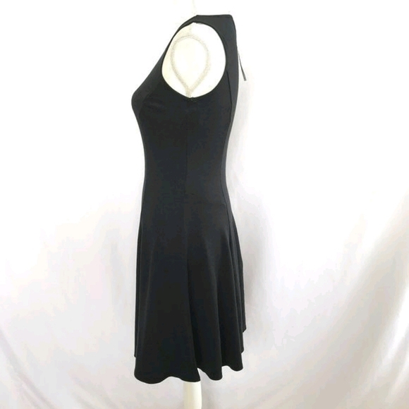 New York & Company Black Sleeveless Dress. NWT - Picture 2 of 9